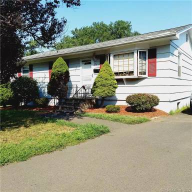 Main picture of 642 Smith Ave