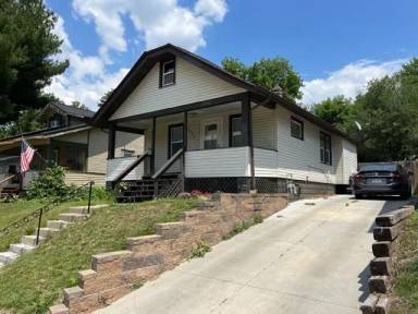 Main picture of 2729 N 48th Ave