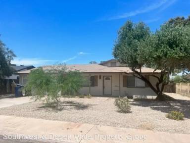 Main picture of 2128 E El Parque Dr