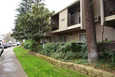Main picture of 1045 Peach Ave Apartments