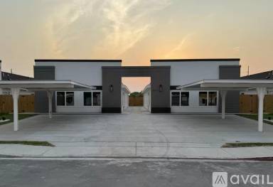 Main picture of 3524 S Dominique Dr