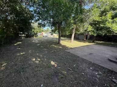 Main picture of 3128 Lakeland St