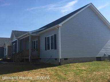 Main picture of 120 Thoroughbred Cir