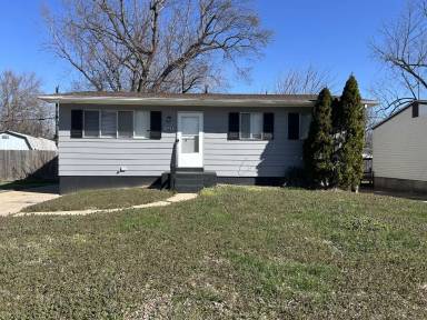 Main picture of 1221 Scott Ave