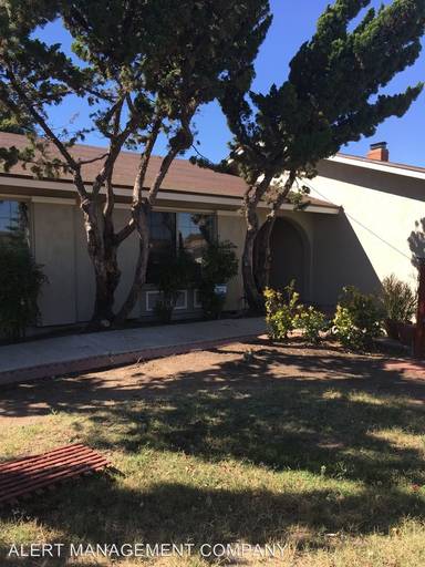 Main picture of 1501 Gallatin Pl