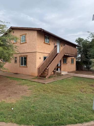 Main picture of 232 W. Barbara St