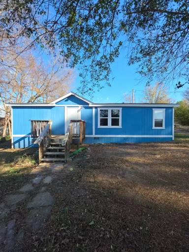 Main picture of 2904 N Arkansas Ave