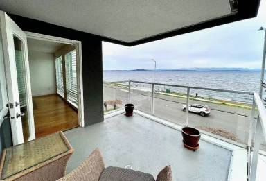Main picture of 1402 Alki Ave SW