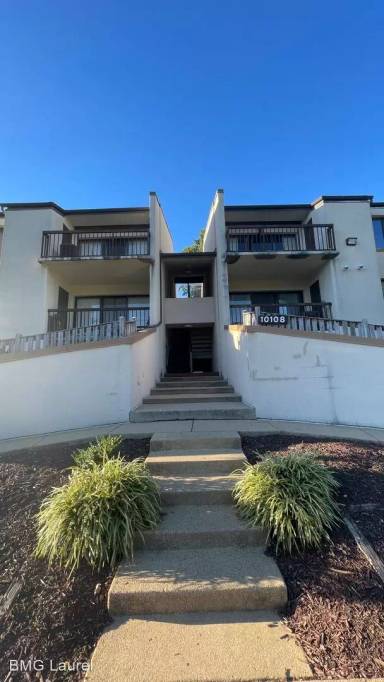 Main picture of 10108 Campus Way S