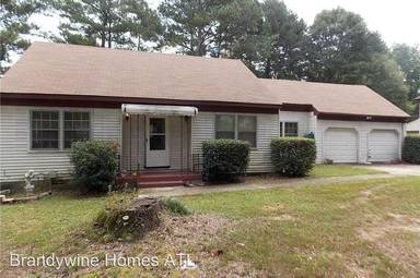 Main picture of 6900 Creekmoor Ln