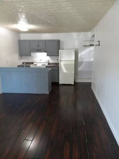Main picture of 712 Old Roane St