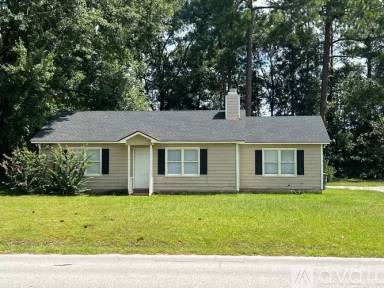 Main picture of 801A Robin Hood Trl