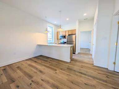 Main picture of 5900 Fort Ave