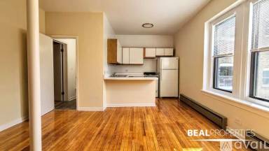 Main picture of 635 W Barry Ave