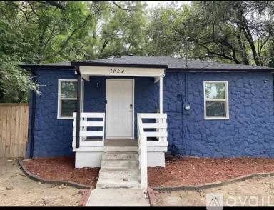 Main picture of 4704 Stokes St