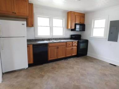 Main picture of 710 Walker Ave