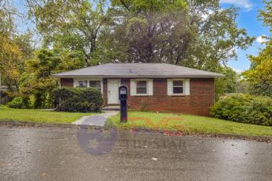 Main picture of 2347 Sylvania Ave