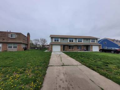Main picture of 6607 N 65th St