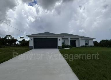 Main picture of 3118 NW 18th Ter