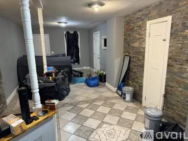 Main picture of 551 Maple St