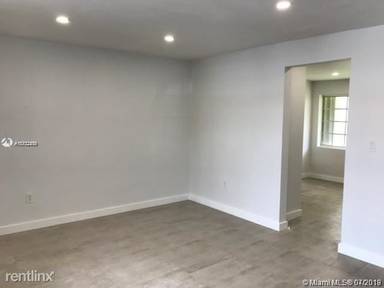 Main picture of 345 Michigan Ave
