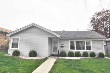 Main picture of 9705 S 54th Ave