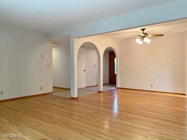 Main picture of 21985 Regnart Rd
