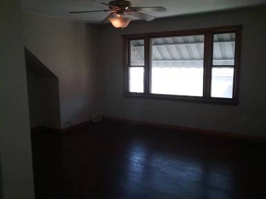 Main picture of 7344 Alexander Ave