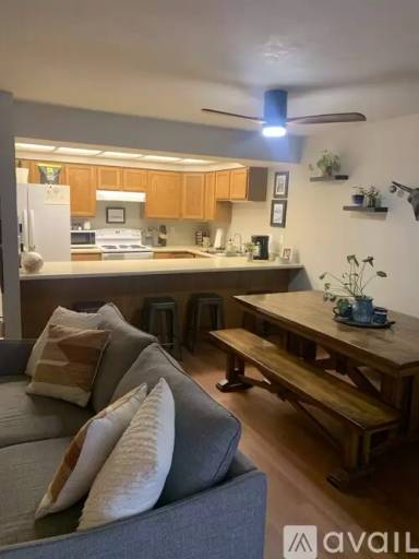 Main picture of 1611 W Koch St