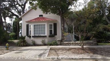 Main picture of 131 S 6th St