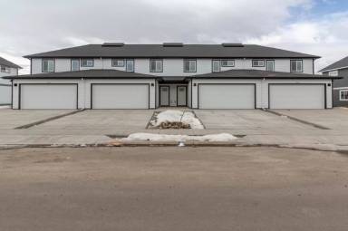 Main picture of 1305 Westwood Circle - A