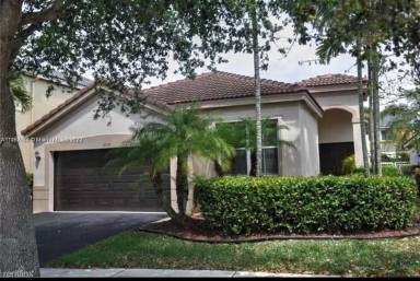 Main picture of 1804 Aspen Ln