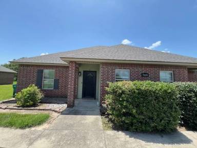 Main picture of 5820 Nobie Ln