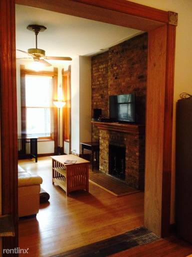 Main picture of 2117 N Sheffield Ave
