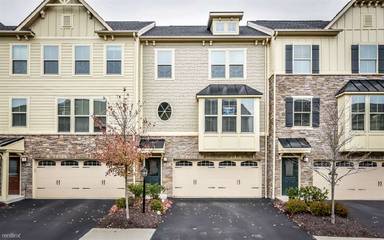 Main picture of 863 Beacon Ln