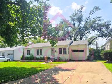 Main picture of 10413 Ewell Dr