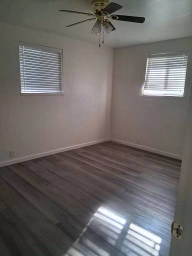 Main picture of 20 Coffey Ln