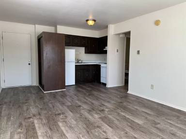 Main picture of 955 W Ardussi St