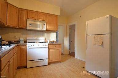 Main picture of 32 Harriet St