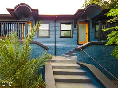 Main picture of 6166 York Blvd