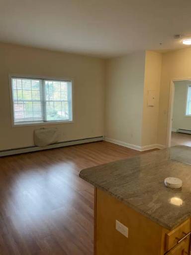 Main picture of 419 Great Rd