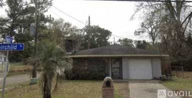 Main picture of 2358 Fairchild St