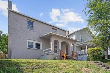 Main picture of 1105 Wade St