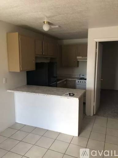Main picture of 519 W Main St