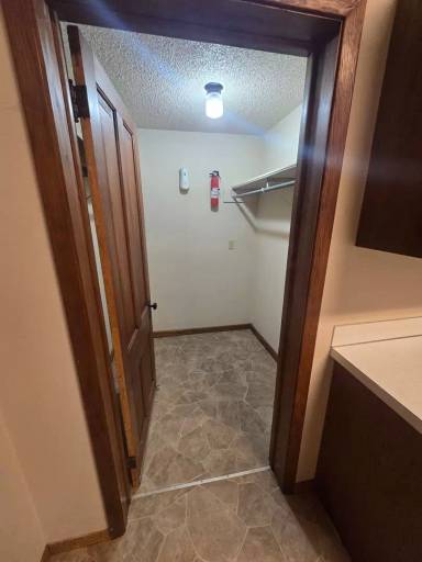 Main picture of 410 S 4th St