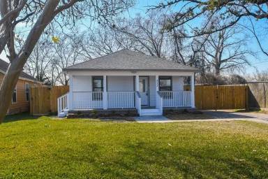 Main picture of 312 S Magnolia St