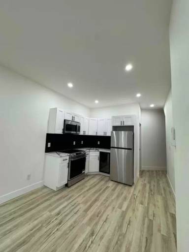 Main picture of 4535 N Gratz St