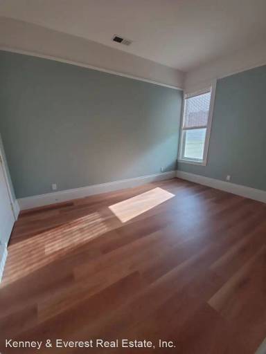 Main picture of 161 Hartford St