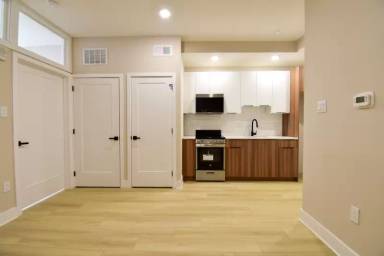 Main picture of 1030 N 48th St