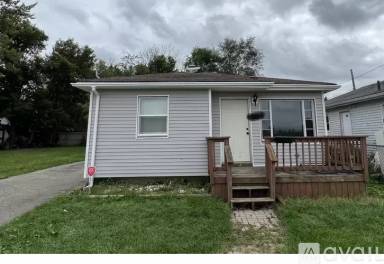 Main picture of 1325 Neubert Ave